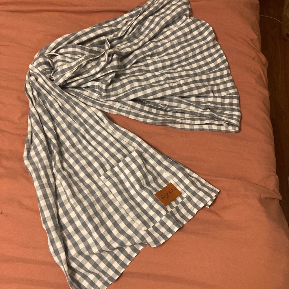 Gray Gingham Nalakai Baby Ring Sling